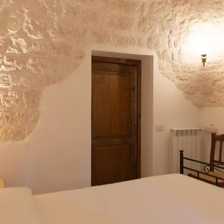 בית נופש Trullo Aia Dell'ulivo *