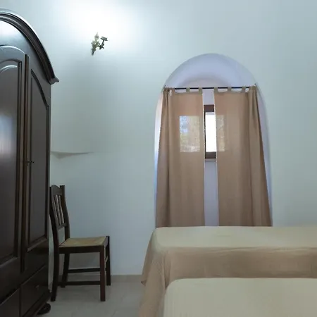 Trullo Aia Dell'ulivo بيت للعطل أوستوني
